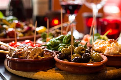 Mar 18, 2019 · In the UK, a Spanish tapas bar often serves overpriced, tiny portions of generic Spanish food. They always go heavy on the olives and the serrano ham. But travel to the land of tapas and, you quickly find out that there’s a lot more to it. You also soon realise that when it comes to Spanish cuisine, things vary hugely from one region to the ... 